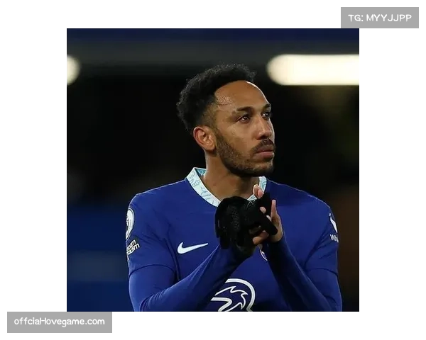 老将风采:马赛奥巴梅扬的生涯新篇章与经验价值 老将风采:马赛奥巴梅扬的生涯新篇章与经验价值