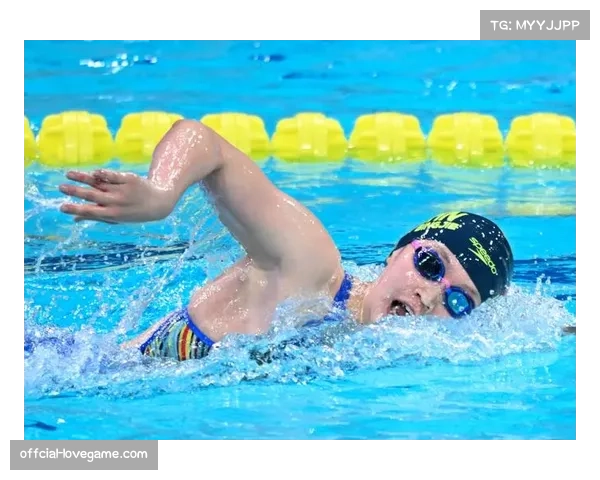 全运会游泳首日4金决出，李冰洁潘展乐等名将亮相