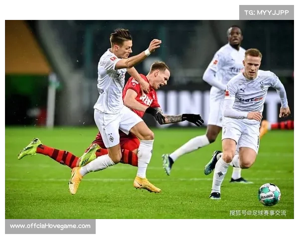 汉堡2-1科隆,格拉策尔制胜球助队升中游