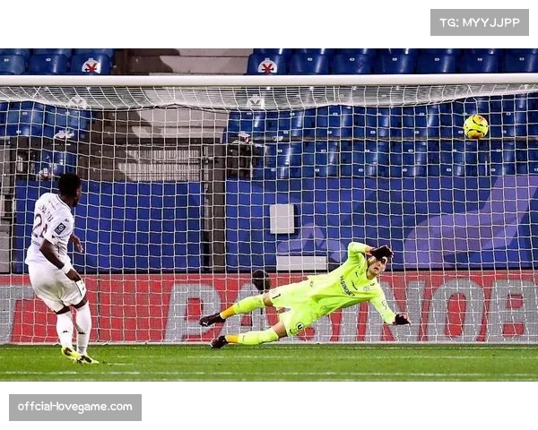 图卢兹1-0小胜斯特拉斯堡,主场稳健防守拿下关键三分 图卢兹1-0小胜斯特拉斯堡,主场稳健防守拿下关键三分