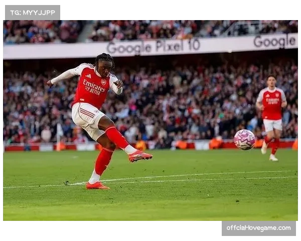 名宿评论：卡拉格认为阿森纳缺乏欧冠淘汰赛经验，是出局主因